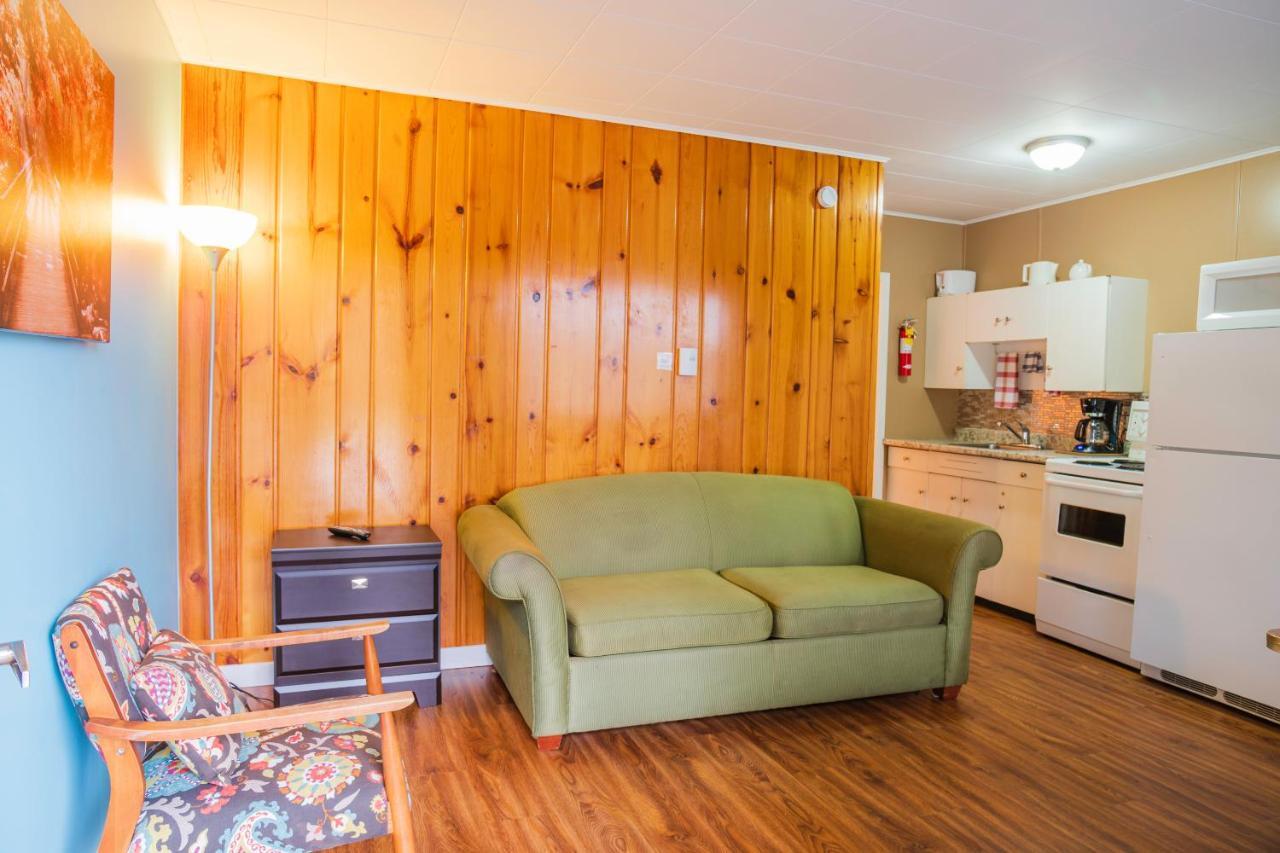 Lakeview Motel Christina Esterno foto